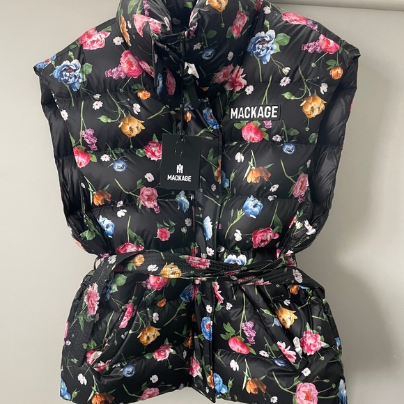 Mackage Zerina Vest - Picture 1 of 3